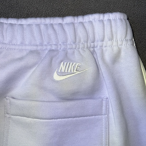 New no tags Nike just do it lavender sweat pants size xl - Picture 4 of 6